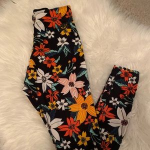 ✨Floral Nike Leggings✨